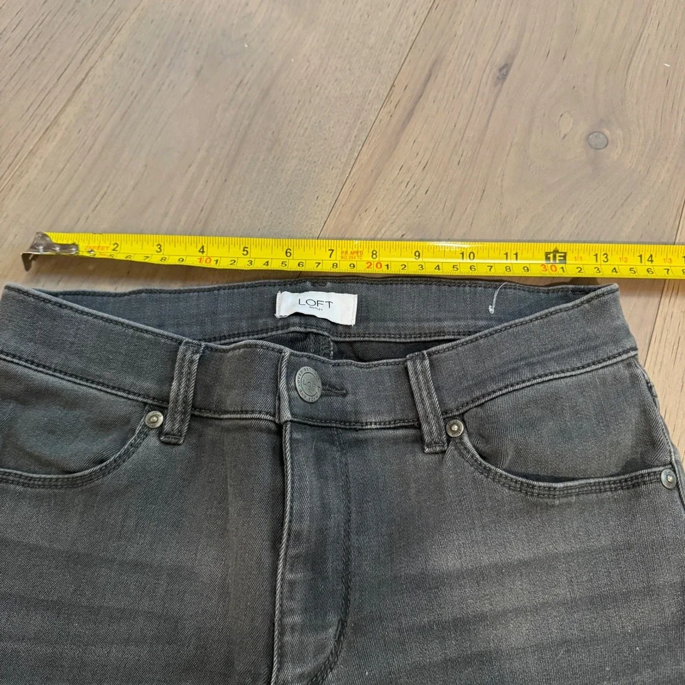 LOFT High Rise Legging Jeans Size 4 Gray Wash Skinny Denim Casual Everyday‎
